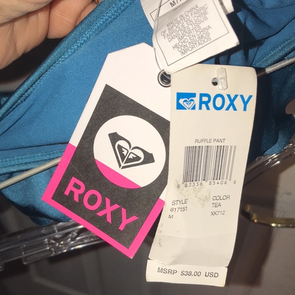NWT Women’s Roxy Bikini Bottoms - Picture 4 of 5